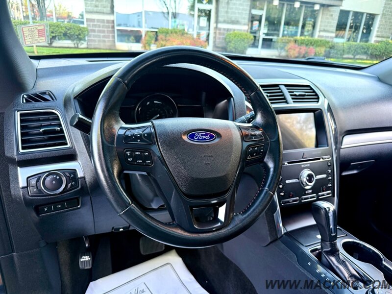 2017 Ford Explorer Sport 3Rd Loaded Back Up Camera Dual Roof AWD   - Photo 10 - Hillsboro, OR 97123