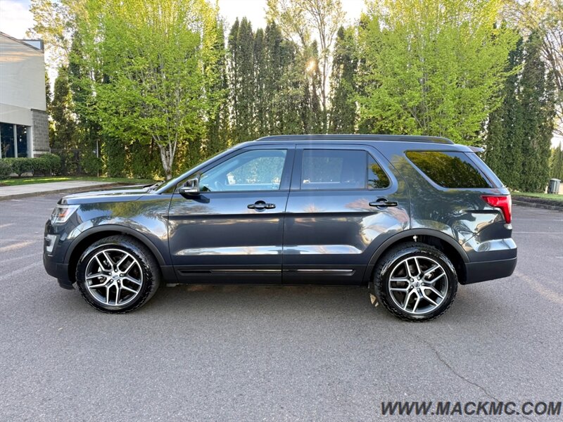 2017 Ford Explorer Sport 3Rd Loaded Back Up Camera Dual Roof AWD   - Photo 3 - Hillsboro, OR 97123