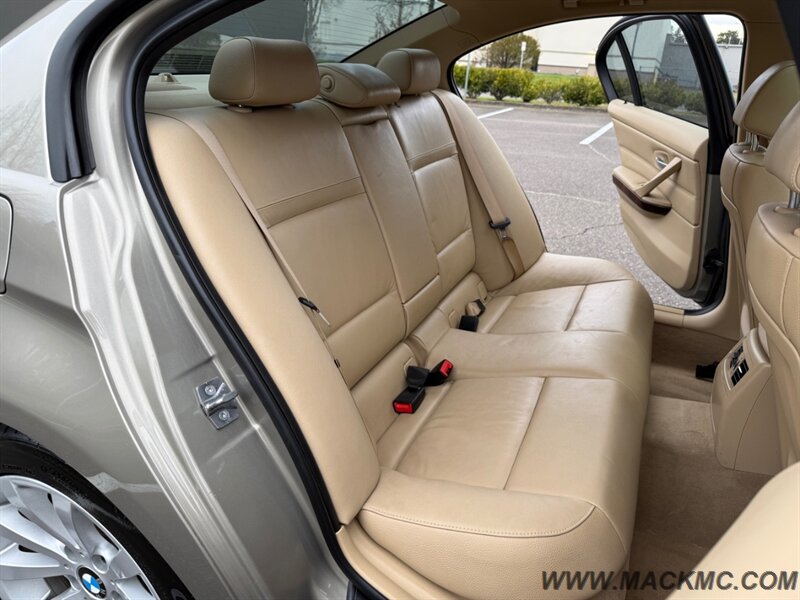 2011 BMW 328i xDrive - Photo 17 - Hillsboro, OR 97123