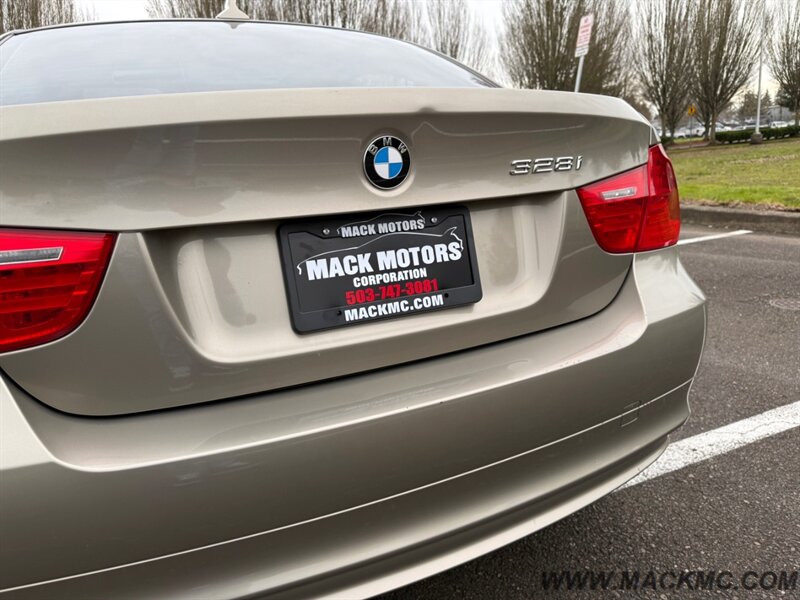 2011 BMW 328i xDrive - Photo 8 - Hillsboro, OR 97123