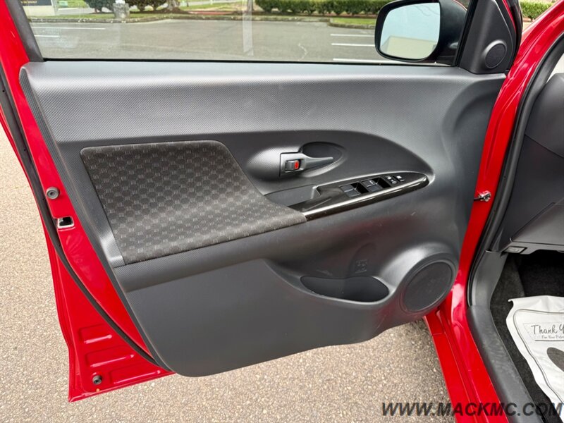 2012 Scion xD Automatic 78K Low Miles 33-MPG - Photo 26 - Hillsboro, OR 97123