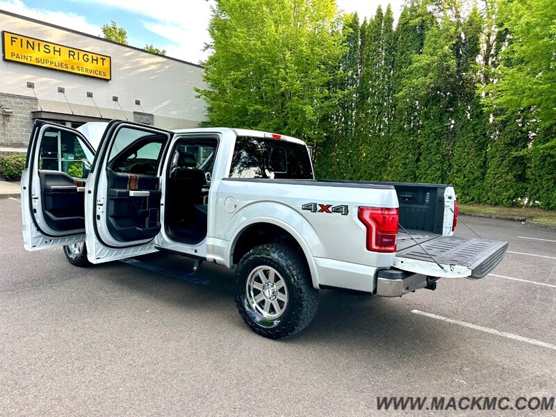 2017 Ford F-150 Lariat Crew Cab Loaded Pano Roof Lifted Premium   - Photo 22 - Hillsboro, OR 97123