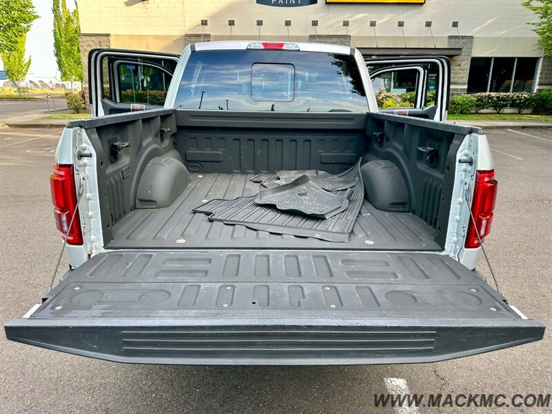 2017 Ford F-150 Lariat Crew Cab Loaded Pano Roof Lifted Premium   - Photo 23 - Hillsboro, OR 97123