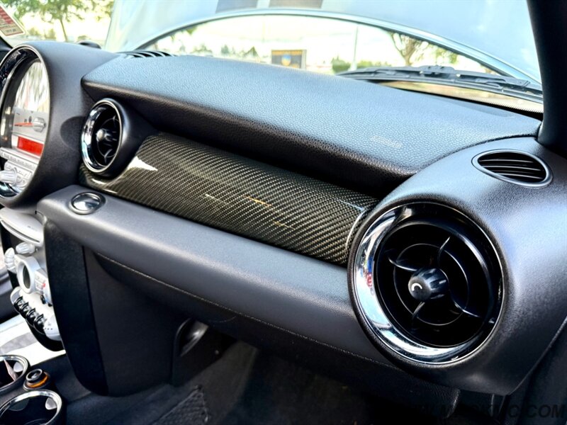 2009 MINI Cooper John Cooper Works 6-Speed 58K Low Miles 34-MPG   - Photo 21 - Hillsboro, OR 97123