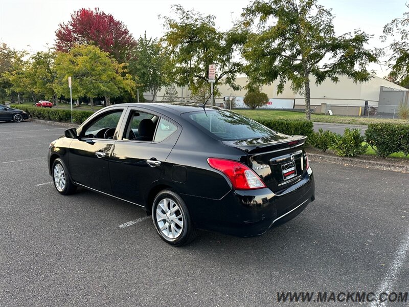 2018 Nissan Versa SV   - Photo 11 - Hillsboro, OR 97123