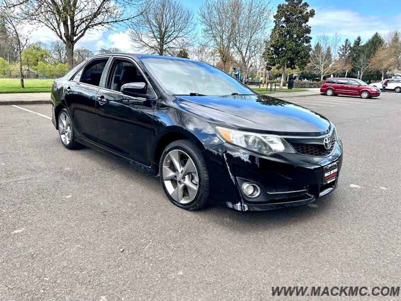 2012 Toyota Camry SE V6   - Photo 5 - Hillsboro, OR 97123