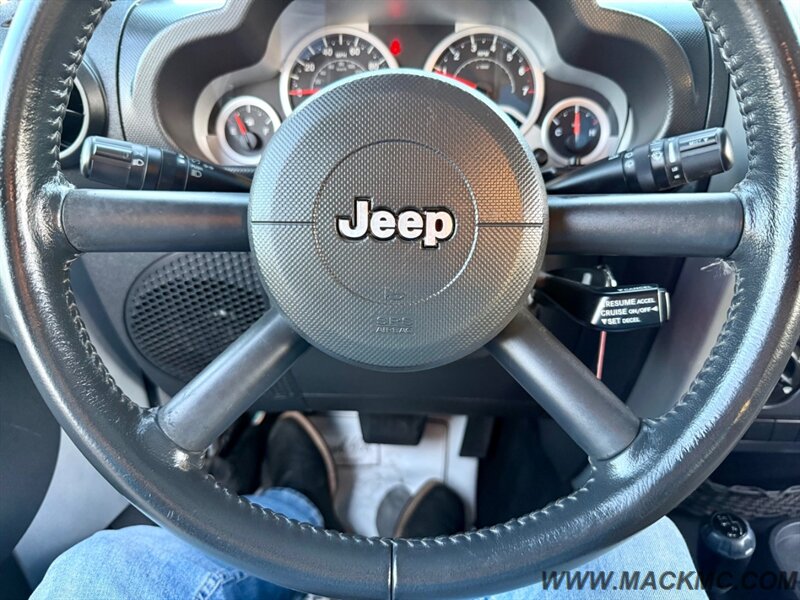 2010 Jeep Wrangler Sport 4 Door Automatic Hardtop MT's   - Photo 17 - Hillsboro, OR 97123