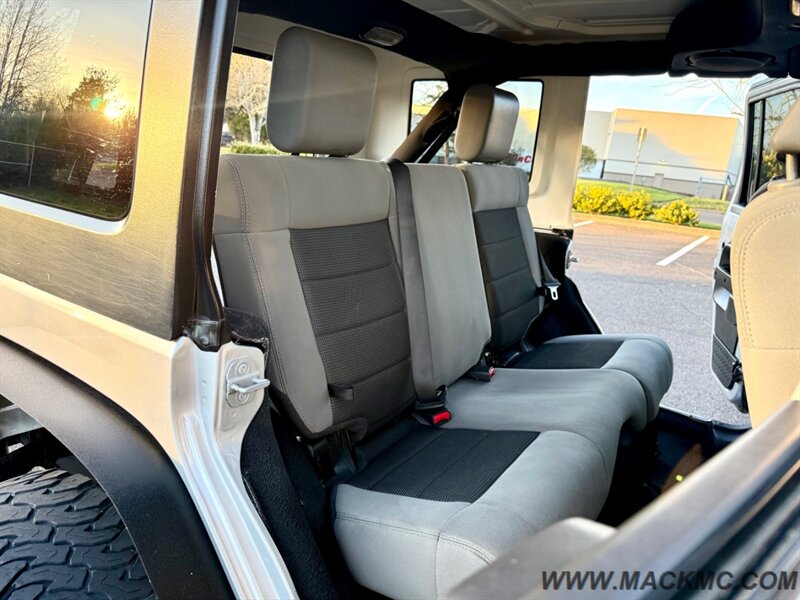 2010 Jeep Wrangler Sport 4 Door Automatic Hardtop MT's   - Photo 13 - Hillsboro, OR 97123