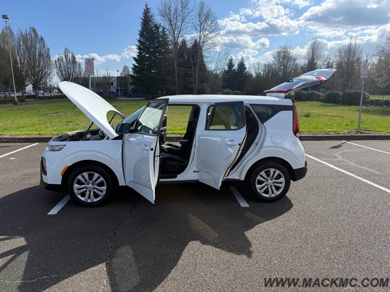 2020 Kia Soul LX Wagon Automatic 61K Low Miles 33-MPG - Photo 26 - Hillsboro, OR 97123