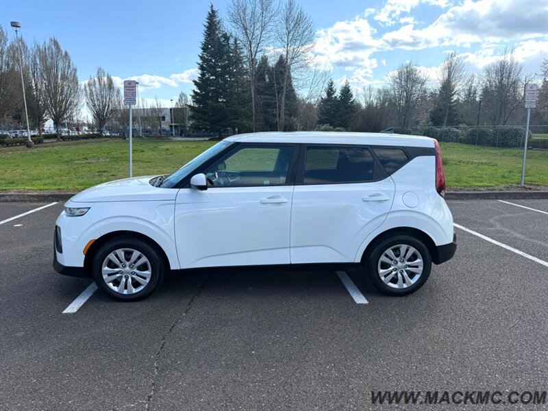 2020 Kia Soul LX Wagon Automatic 61K Low Miles 33-MPG - Photo 3 - Hillsboro, OR 97123