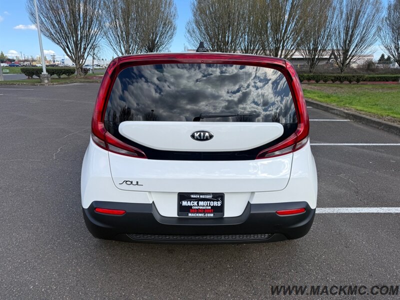 2020 Kia Soul LX Wagon Automatic 61K Low Miles 33-MPG - Photo 10 - Hillsboro, OR 97123