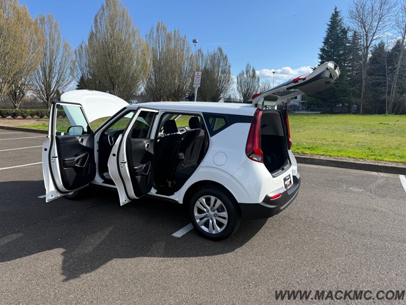 2020 Kia Soul LX Wagon Automatic 61K Low Miles 33-MPG - Photo 27 - Hillsboro, OR 97123