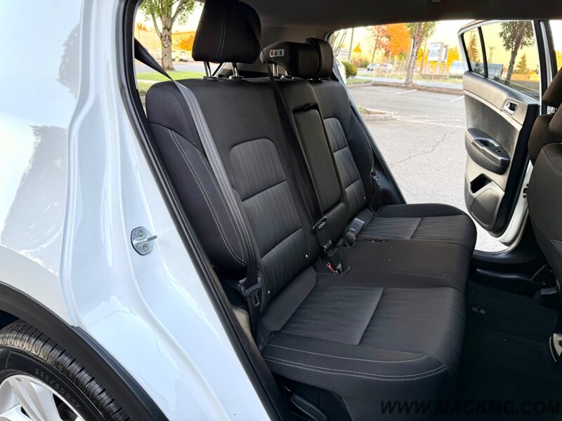 2017 Kia Sportage LX AWD Back Up Camera only 75K Low Miles   - Photo 22 - Hillsboro, OR 97123