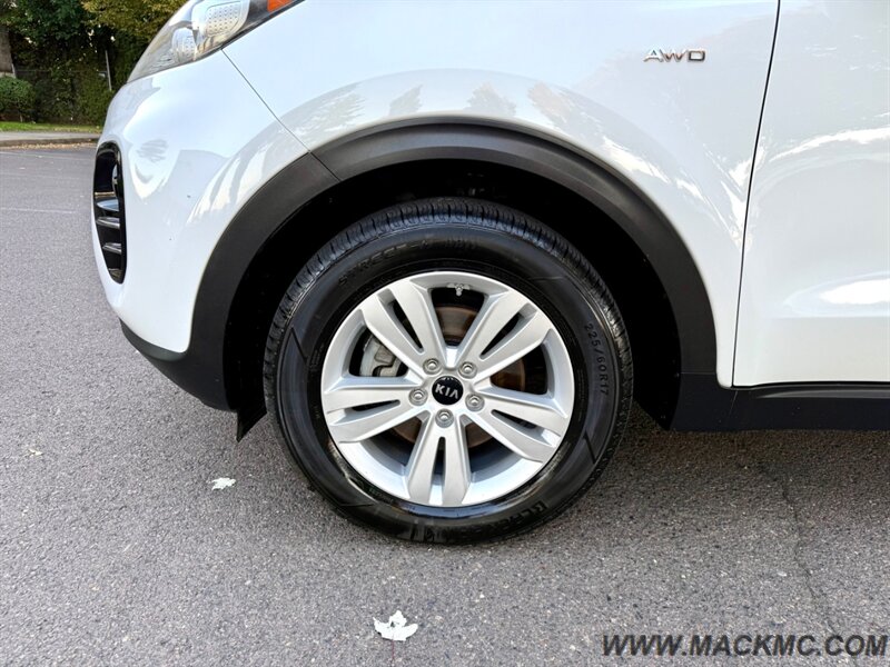 2017 Kia Sportage LX AWD Back Up Camera only 75K Low Miles   - Photo 10 - Hillsboro, OR 97123