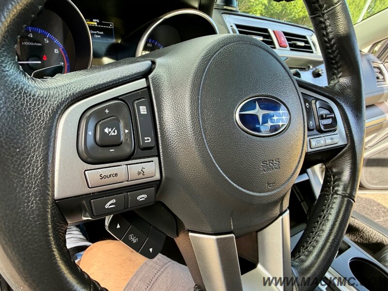 2017 Subaru Legacy 2.5i Limited AWD Leather Navi Heated Seats   - Photo 12 - Hillsboro, OR 97123