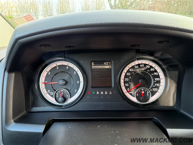 2017 RAM 1500 SLT v8 Hemi 8FT Long Bed Rack Storage 4x4 - Photo 15 - Hillsboro, OR 97123