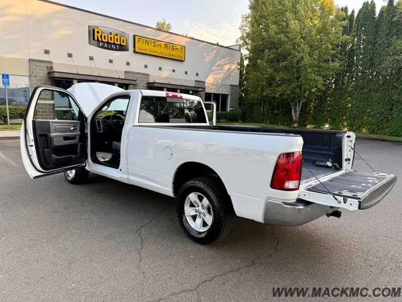 2017 RAM 1500 SLT v8 Hemi 8FT Long Bed 4x4 - Photo 30 - Hillsboro, OR 97123