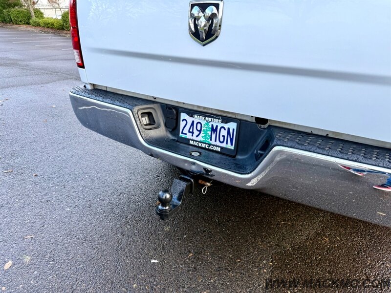 2017 RAM 1500 SLT v8 Hemi 8FT Long Bed Rack Storage 4x4 - Photo 25 - Hillsboro, OR 97123