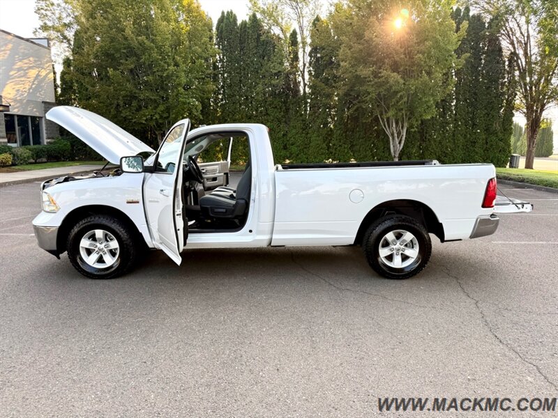 2017 RAM 1500 SLT v8 Hemi 8FT Long Bed 4x4 - Photo 29 - Hillsboro, OR 97123