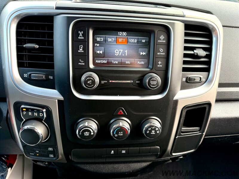 2017 RAM 1500 SLT v8 Hemi 8FT Long Bed Rack Storage 4x4 - Photo 16 - Hillsboro, OR 97123