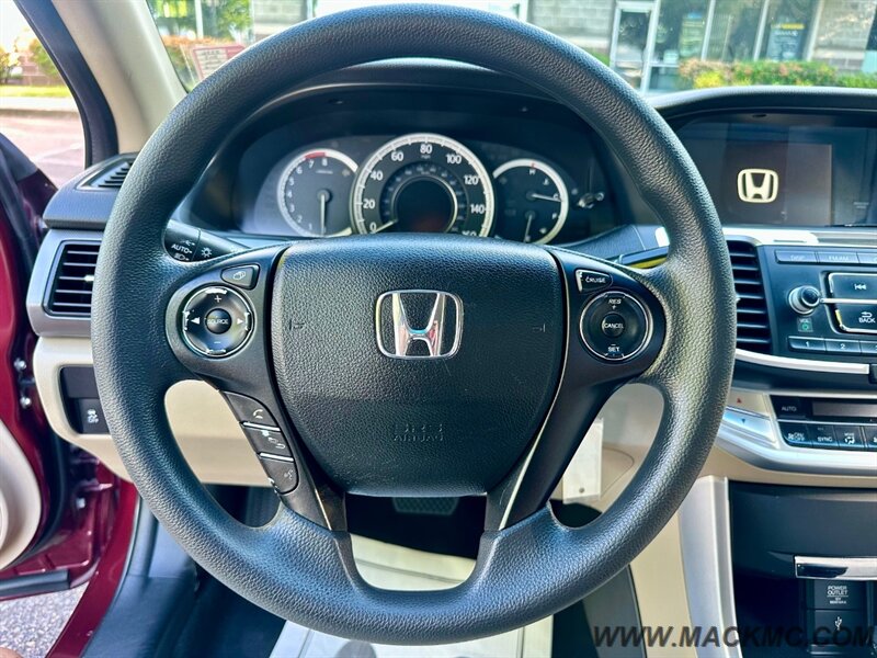 2013 Honda Accord LX 60K Low Miles 2-Owner 36-MPG - Photo 12 - Hillsboro, OR 97123