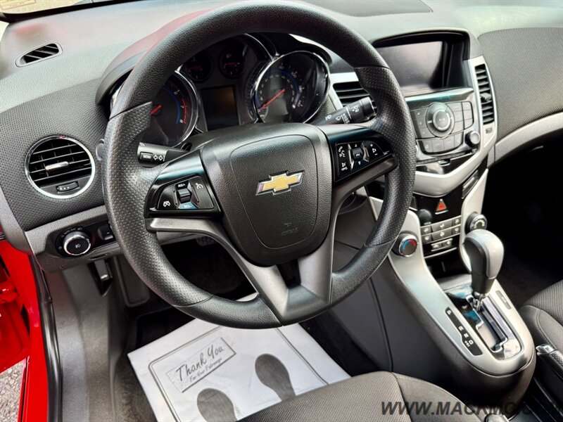 2015 Chevrolet Cruze 1LT Auto - Photo 11 - Hillsboro, OR 97123