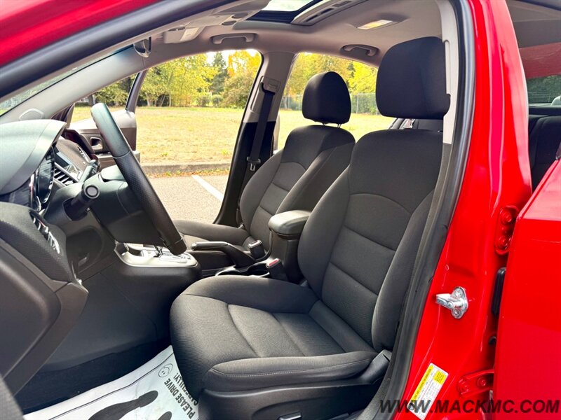 2015 Chevrolet Cruze 1LT Auto - Photo 17 - Hillsboro, OR 97123