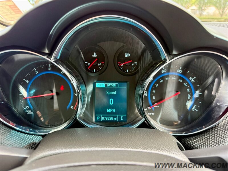 2015 Chevrolet Cruze 1LT Auto - Photo 13 - Hillsboro, OR 97123