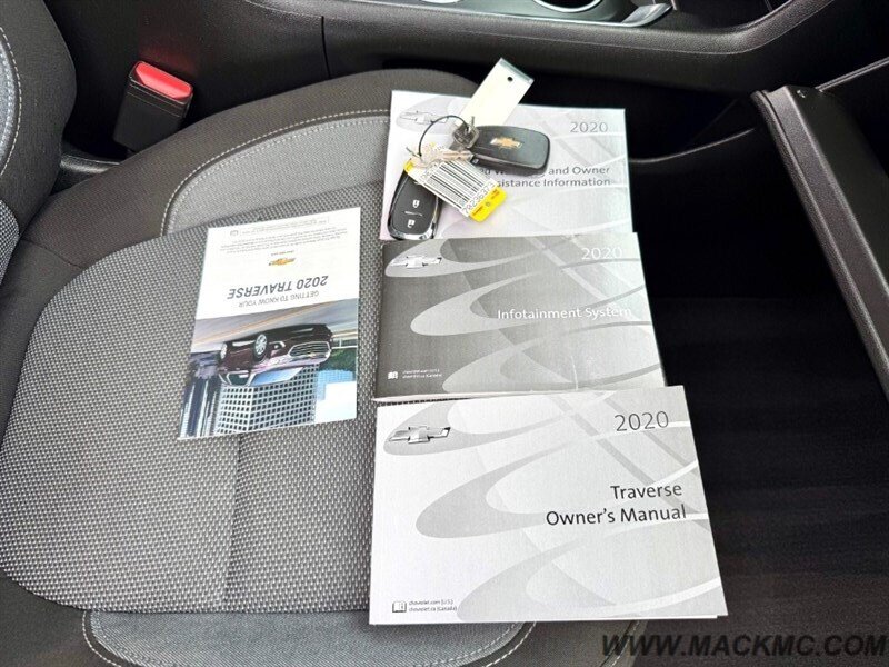 2020 Chevrolet Traverse LT Cloth - Photo 11 - Hillsboro, OR 97123