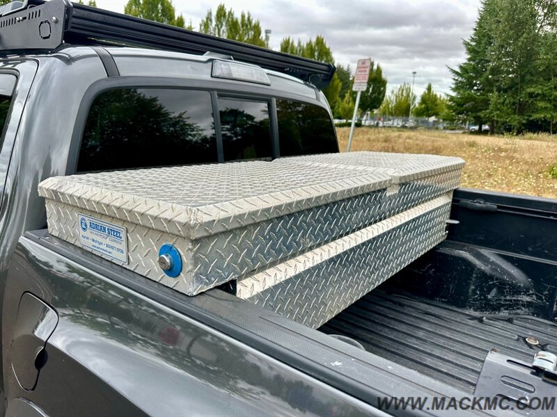 2016 Toyota Tacoma Limited 4x4  Lifted MT,s Bumpers Roof Rack   - Photo 16 - Hillsboro, OR 97123