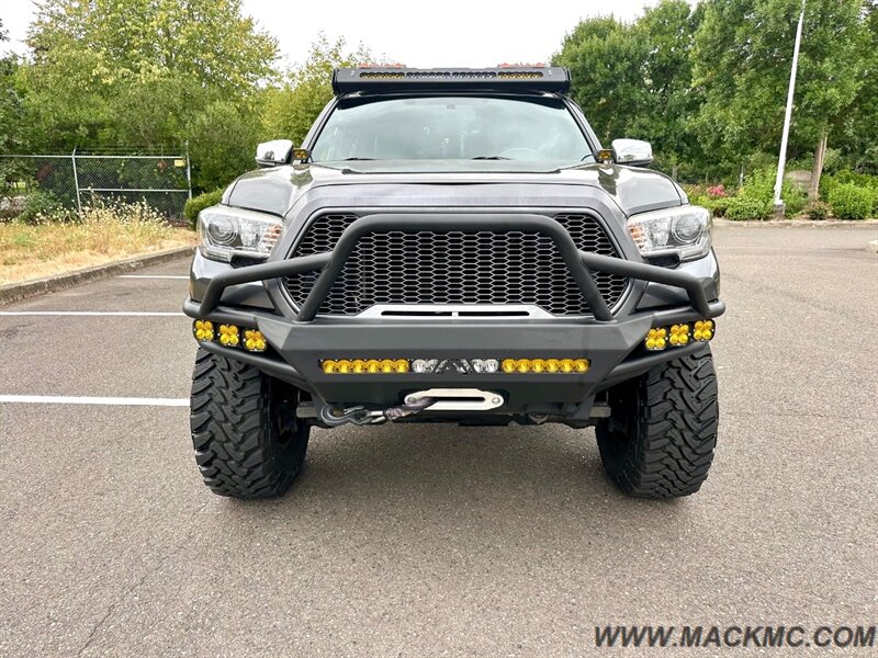 2016 Toyota Tacoma Limited 4x4  Lifted MT,s Bumpers Roof Rack   - Photo 3 - Hillsboro, OR 97123