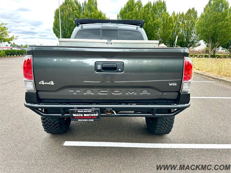2016 Toyota Tacoma Limited 4x4  Lifted MT,s Bumpers Roof Rack   - Photo 7 - Hillsboro, OR 97123