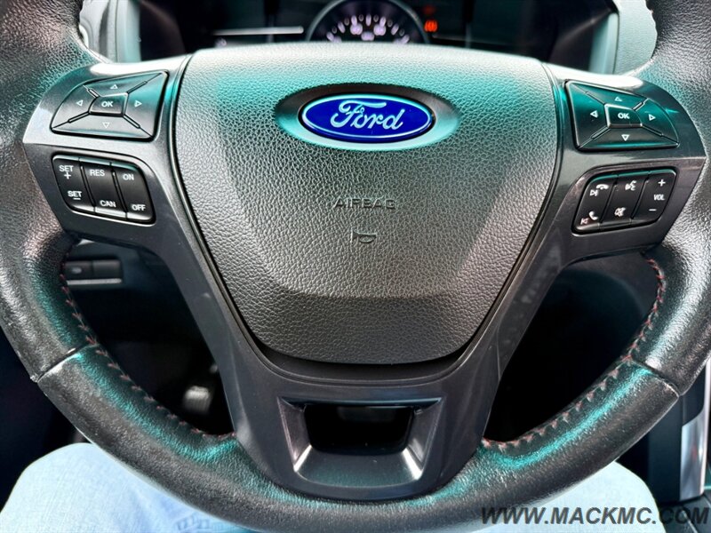 2016 Ford Explorer Sport AWD 3Rd Row Seating - Photo 12 - Hillsboro, OR 97123