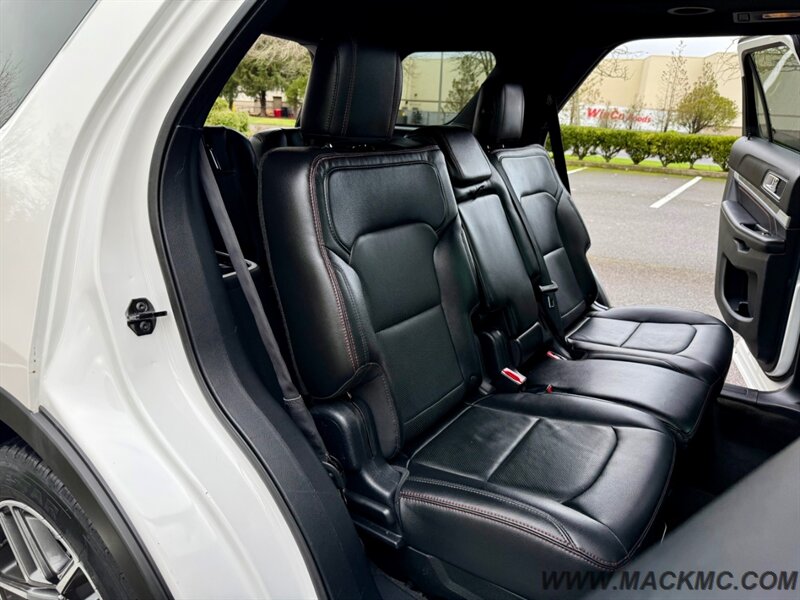 2016 Ford Explorer Sport AWD 3Rd Row Seating - Photo 18 - Hillsboro, OR 97123