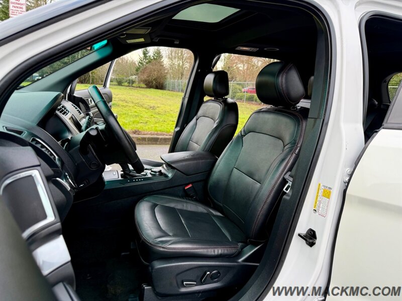 2016 Ford Explorer Sport AWD 3Rd Row Seating - Photo 16 - Hillsboro, OR 97123