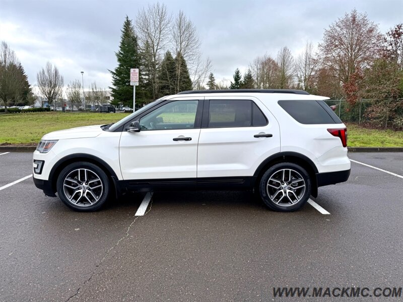 2016 Ford Explorer Sport AWD 3Rd Row Seating - Photo 3 - Hillsboro, OR 97123