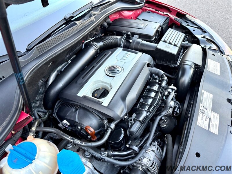 2013 Volkswagen GTI Base PZEV   - Photo 18 - Hillsboro, OR 97123
