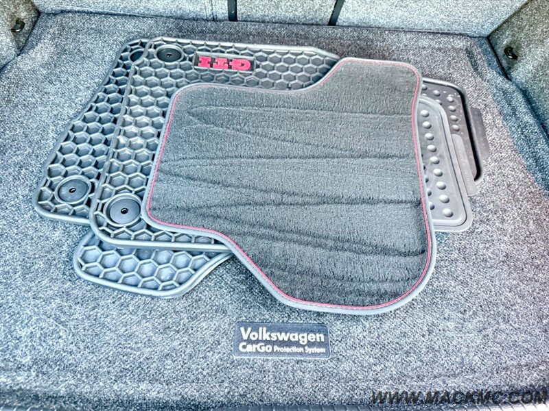 2013 Volkswagen GTI Base PZEV   - Photo 16 - Hillsboro, OR 97123