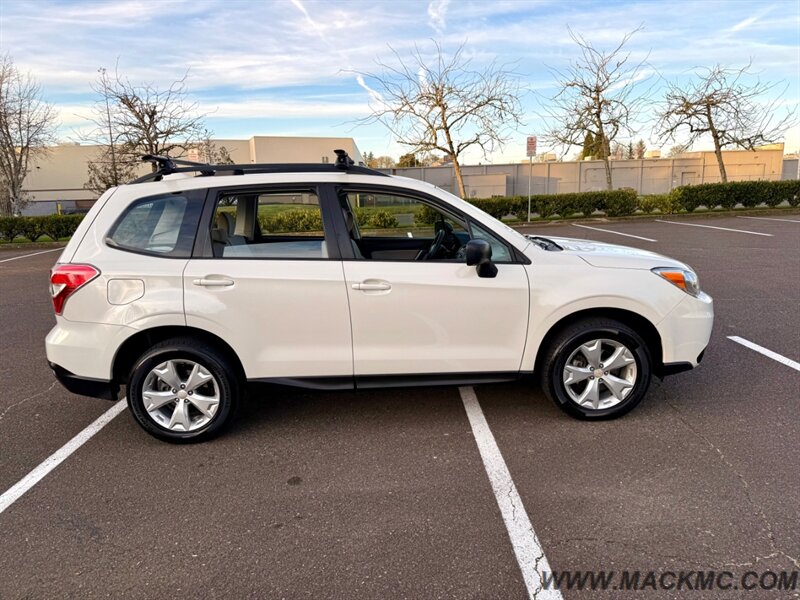 2016 Subaru Forester 2.5i AWD 1-Owner   - Photo 5 - Hillsboro, OR 97123