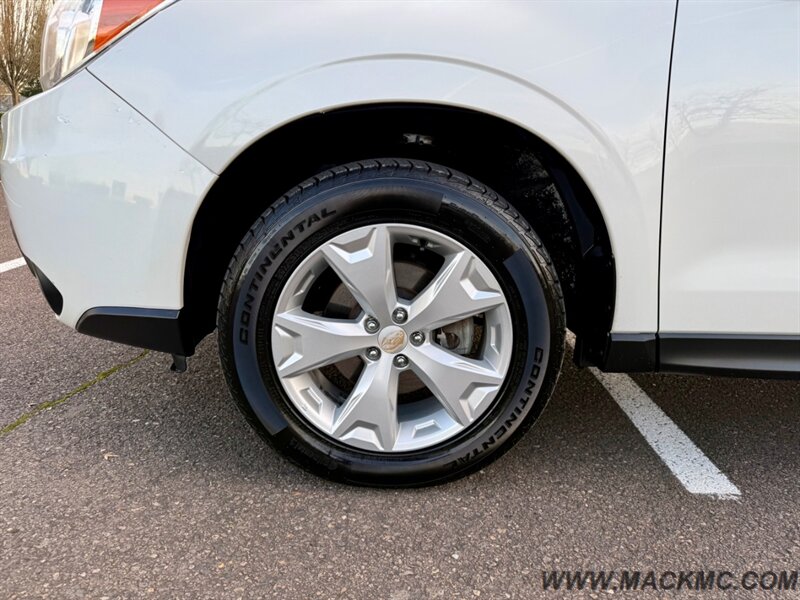 2016 Subaru Forester 2.5i AWD 1-Owner   - Photo 10 - Hillsboro, OR 97123