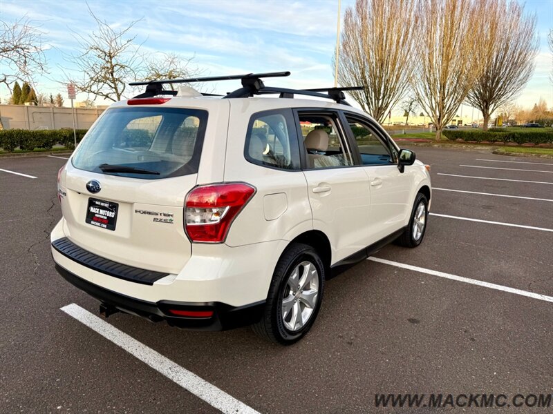 2016 Subaru Forester 2.5i AWD 1-Owner   - Photo 6 - Hillsboro, OR 97123