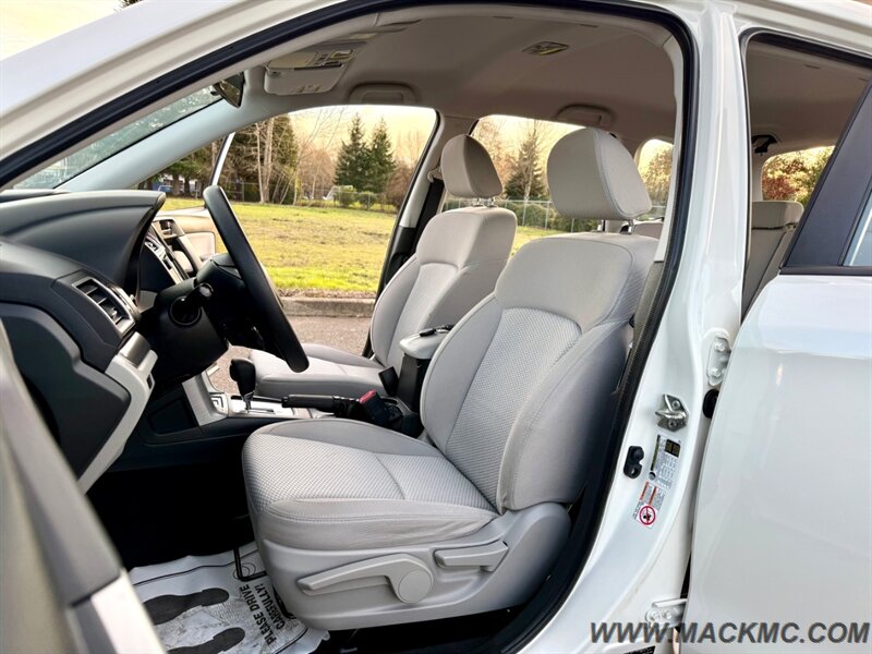 2016 Subaru Forester 2.5i AWD 1-Owner   - Photo 13 - Hillsboro, OR 97123