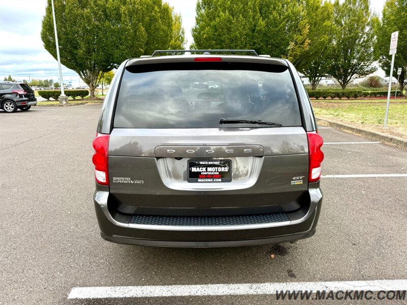 2018 Dodge Grand Caravan GT Leather Back Up Camera Heated Seats   - Photo 8 - Hillsboro, OR 97123