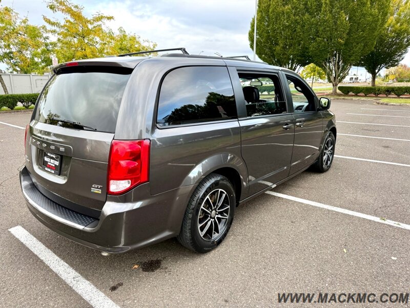 2018 Dodge Grand Caravan GT Leather Back Up Camera Heated Seats   - Photo 7 - Hillsboro, OR 97123