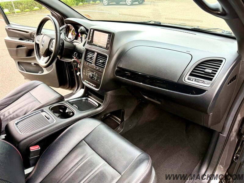 2018 Dodge Grand Caravan GT Leather Back Up Camera Heated Seats  