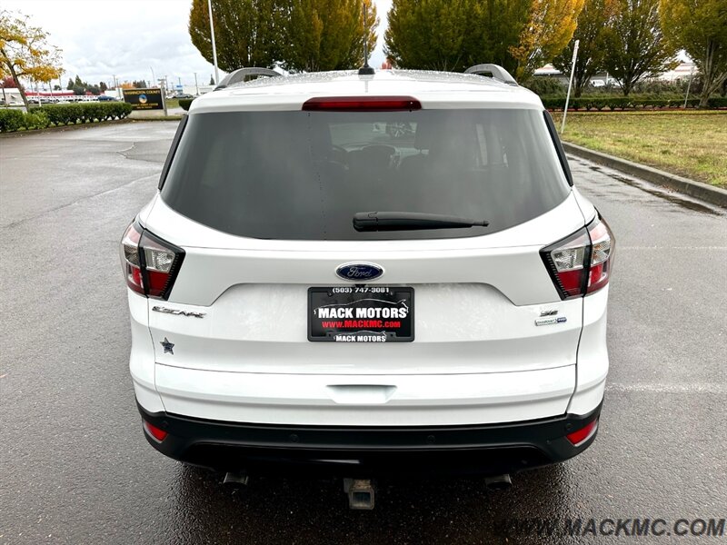 2017 Ford Escape SE Moonroof Heated Seats AWD   - Photo 10 - Hillsboro, OR 97123