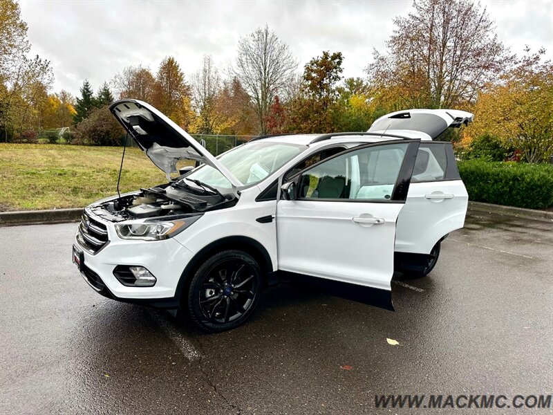 2017 Ford Escape SE Moonroof Heated Seats AWD   - Photo 26 - Hillsboro, OR 97123