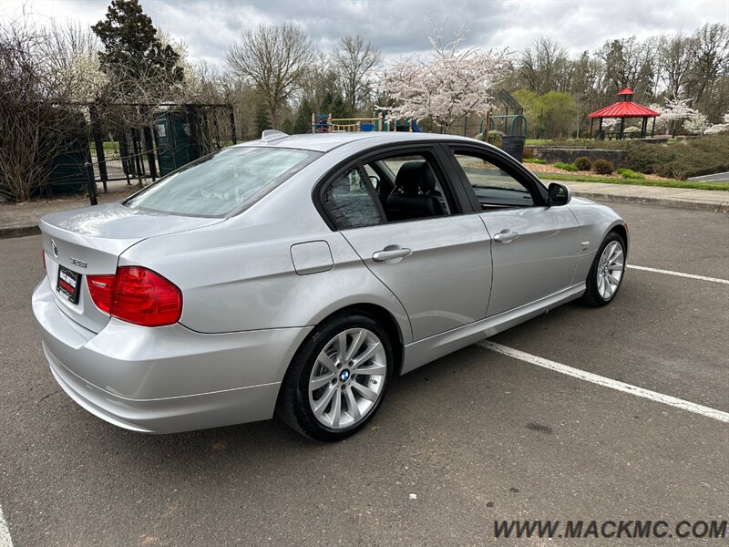 2011 BMW 328i xDrive   - Photo 8 - Hillsboro, OR 97123