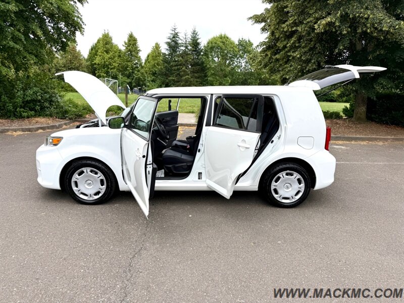 2012 Scion xB   - Photo 28 - Hillsboro, OR 97123