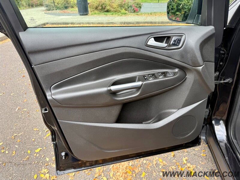 2015 Ford Escape Titanium - Photo 30 - Hillsboro, OR 97123